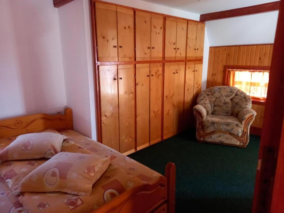 Casa Paltin Vila Si Cabane Poiana Stampei ภายนอก รูปภาพ
